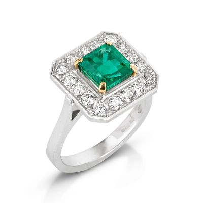 Lumbers 18ct Gold Emerald and Diamond Cluster Ring