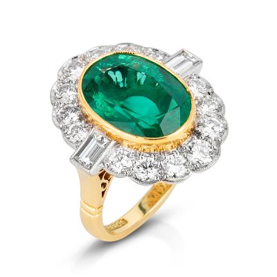 Lumbers Pre-Owned 18ct gold Emerald & Diamond Cluster Ring