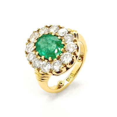 Lumbers Pre-Owned 18ct Gold Emerald & Diamond Ring