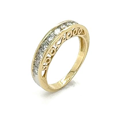 Lumbers Pre-Owned 14ct Gold Diamond Half Eternity Ring